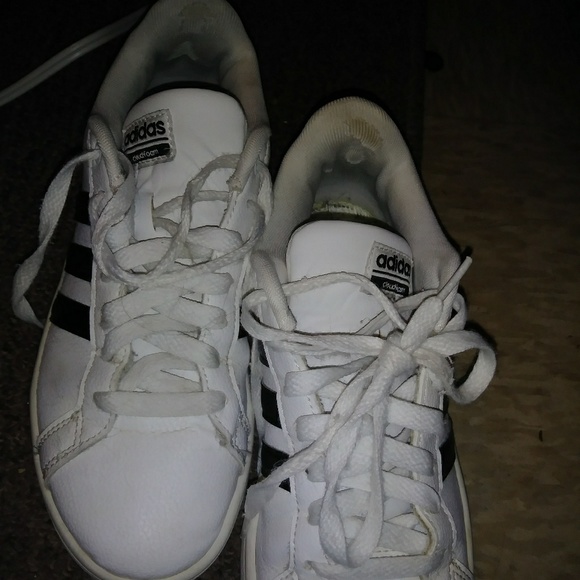 Adidas - Picture 3 of 6